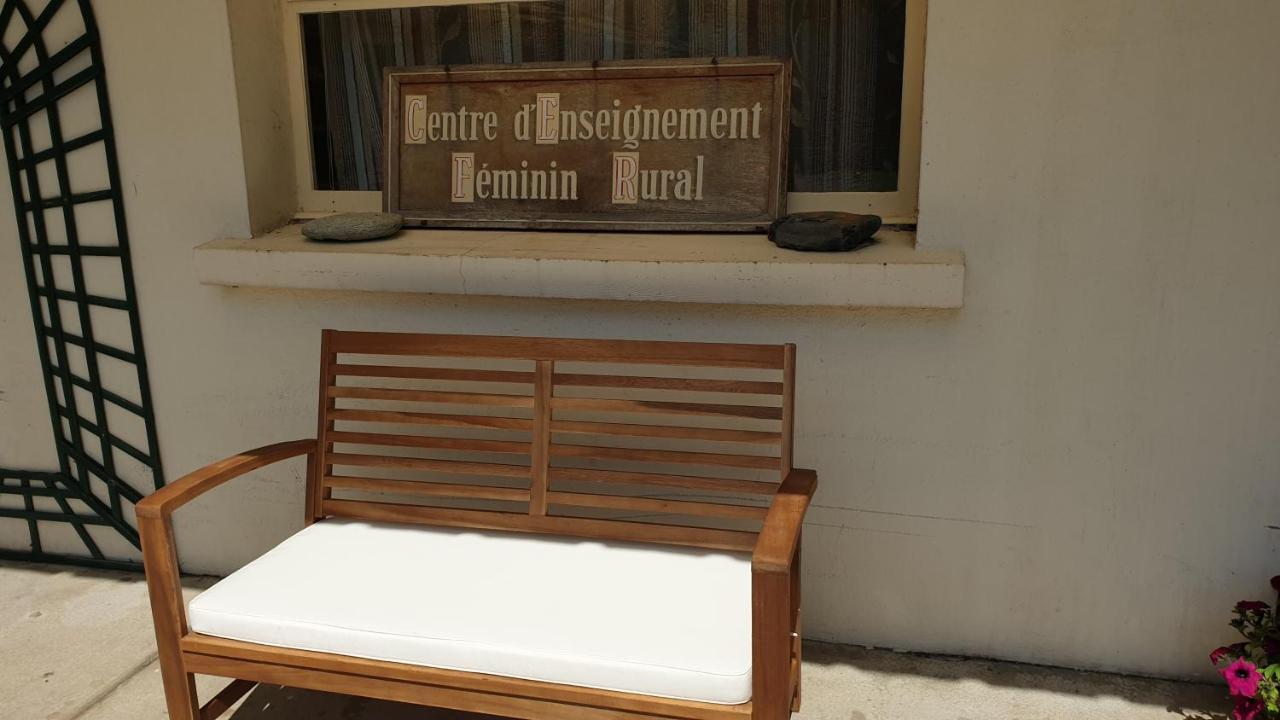 Cosy Er Lann Gîte Séquoïa Val-Couesnon Exterior foto